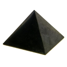 piramide di shungite